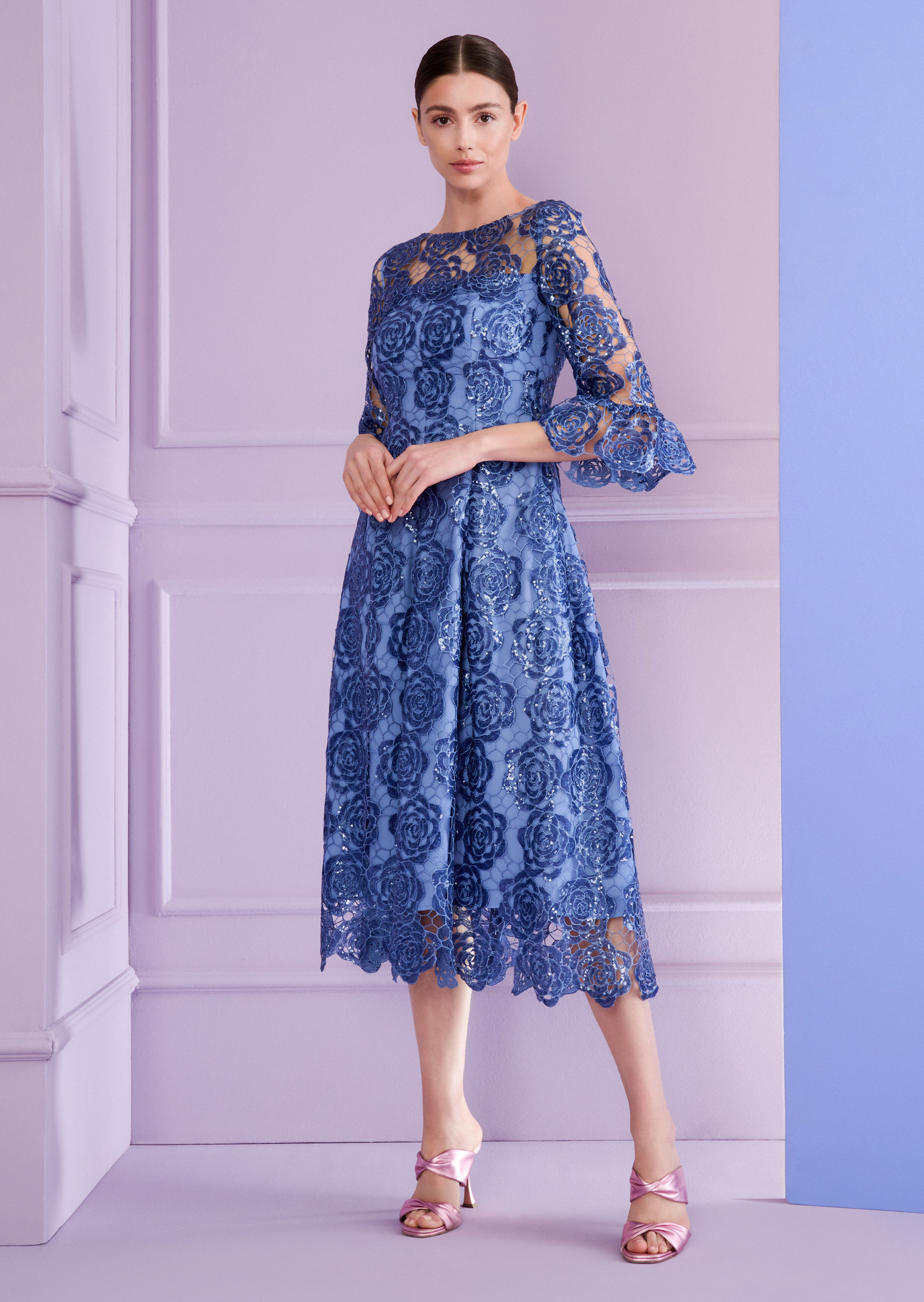 Midi Dress Rotterdam7 - Main Image