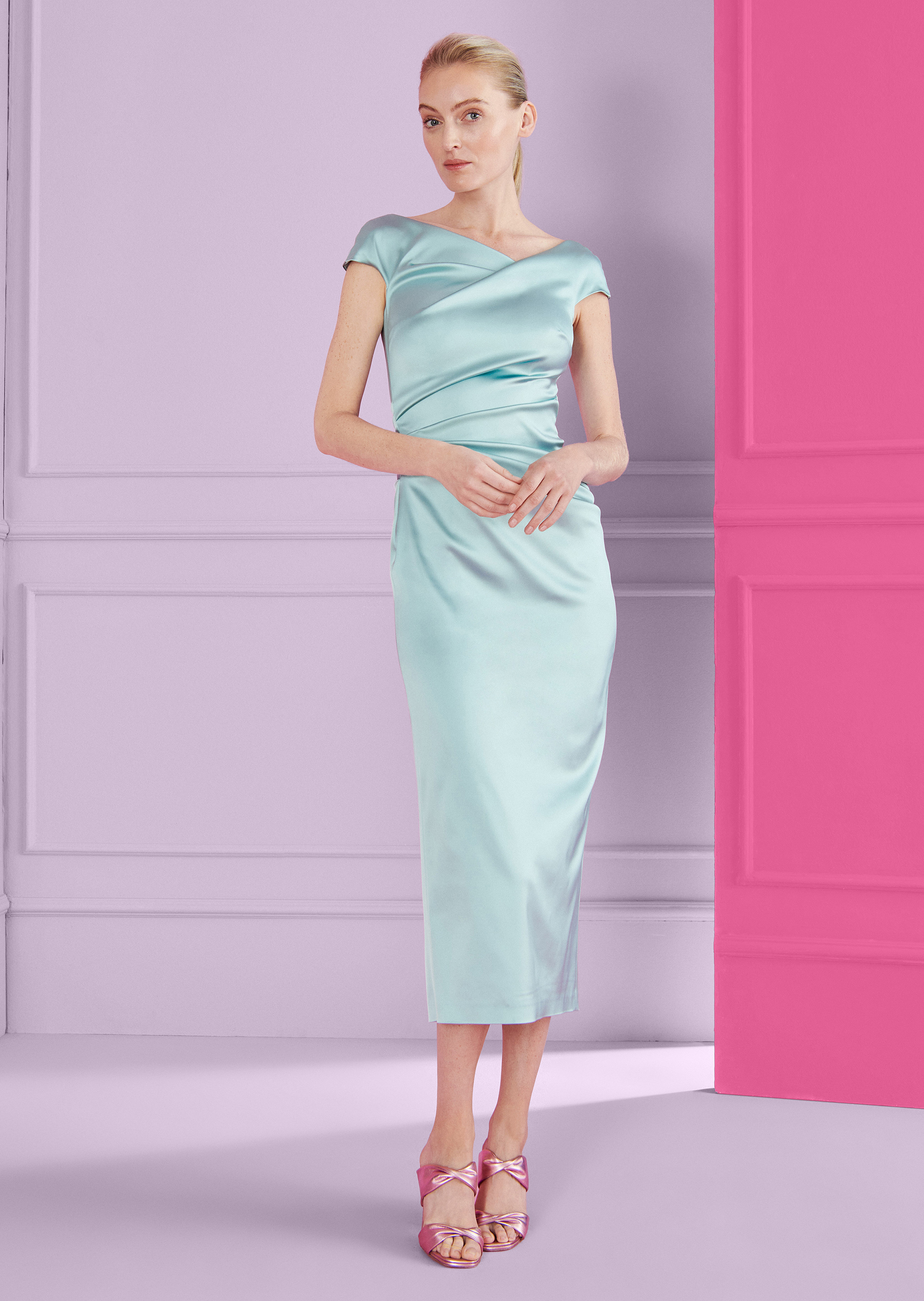 Midi Dress Roya1